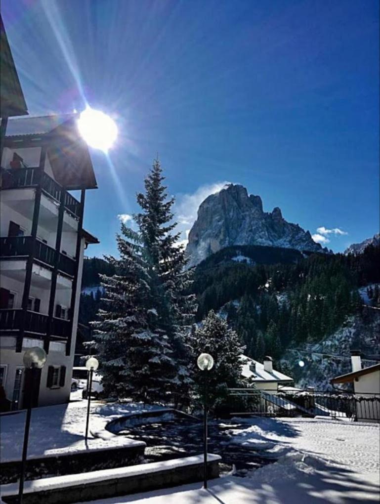 Residence Hotel Casa Metz Santa Cristina Val Gardena Eksteriør billede