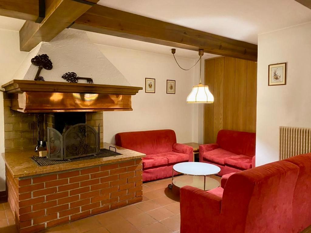 Residence Hotel Casa Metz Santa Cristina Val Gardena Eksteriør billede